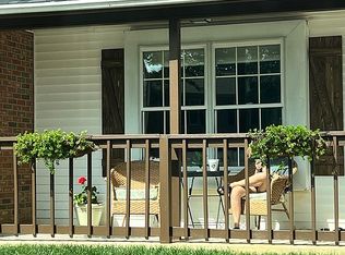 107 Shady Tree Dr, Taylors, SC 29687