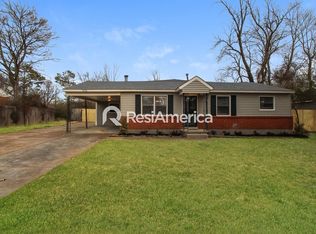 5236 Loch Lomond Rd, Memphis, TN 38116