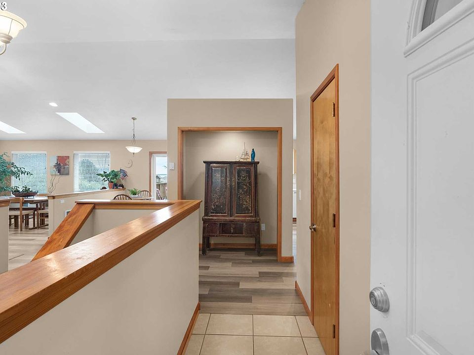 228 Hemlock St, Wheeler, OR 97147 MLS 23400985 Zillow