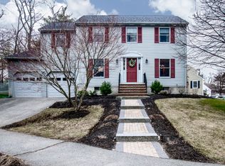 37 Estate Ln, Reading, MA 01867
