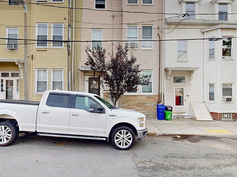 129 Eutaw St #3 — Photo 11