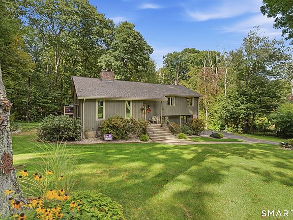 2nd image of 229 Geraldine Drive