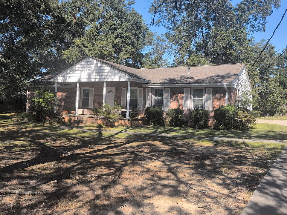 1st image of 1403 E Lee Rd
