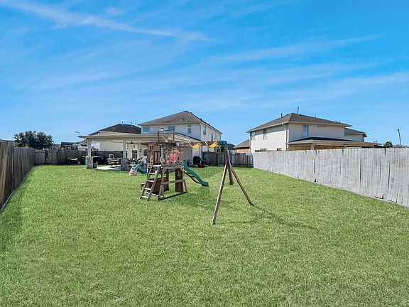 5th image of 10803 Shannon Mills Ln