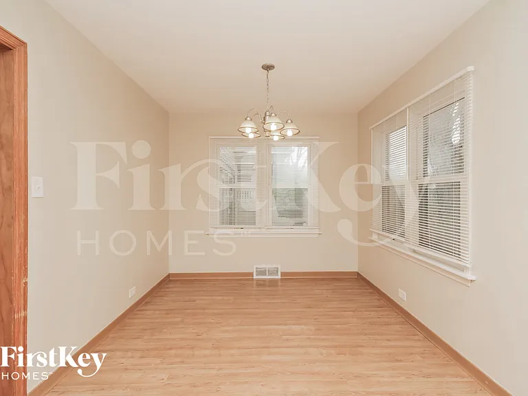 1802 Evergreen Rd — Photo 5