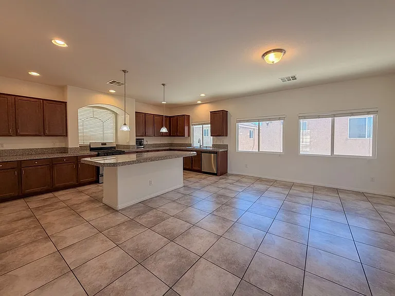 6817 Cavatina Ave — Photo 15