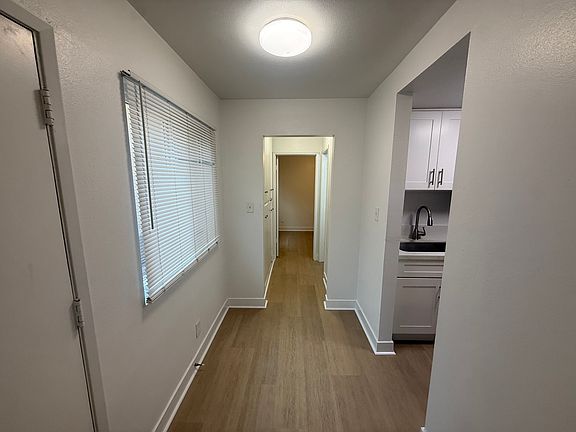 3rd image of 170 S Laurel St #6
