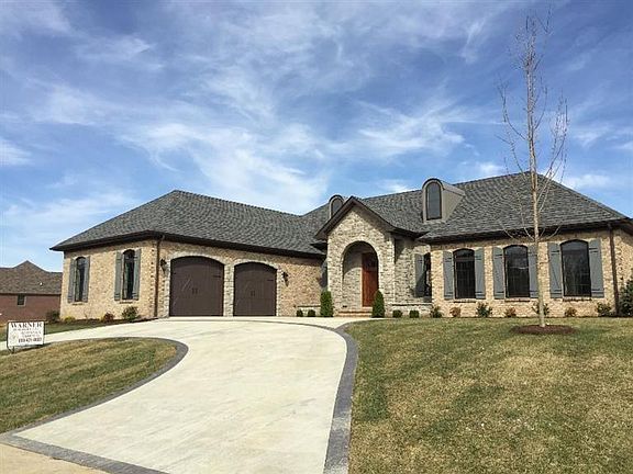 2nd image of 2520 Pascoli Pl