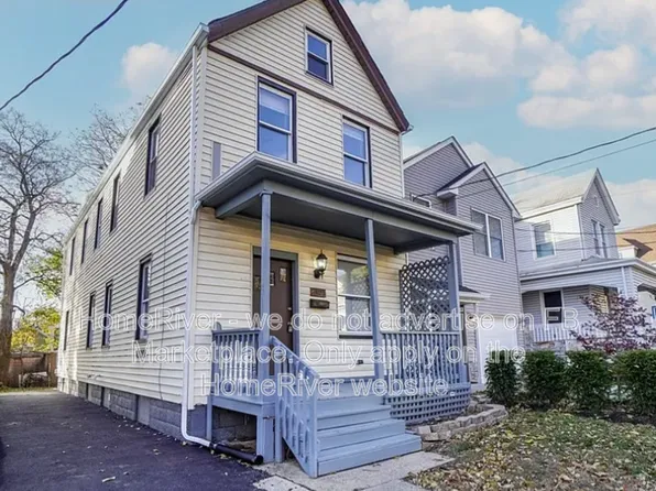 5121 Silver St, Cincinnati, OH 45212