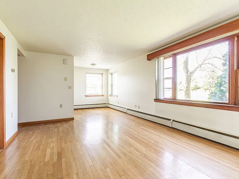5095 Emerson Rd — Photo 9