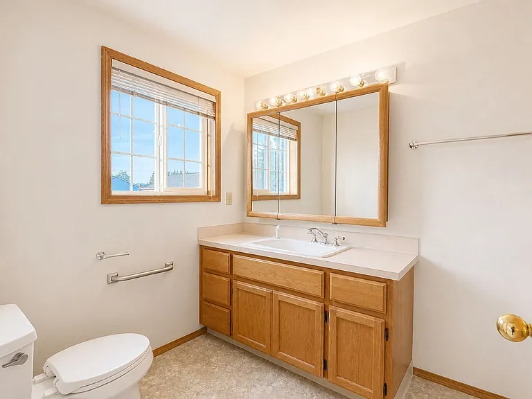 226 Sparks Dr — Photo 18