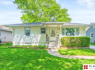 3719 S 49th Ave, Omaha, NE 68106