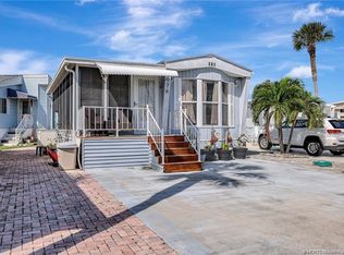 976 Nettles Blvd, Jensen Beach, FL 34957