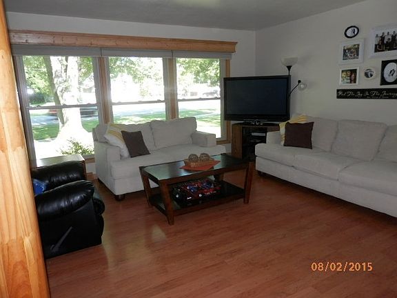 4th image of 1900 Allison Park Dr