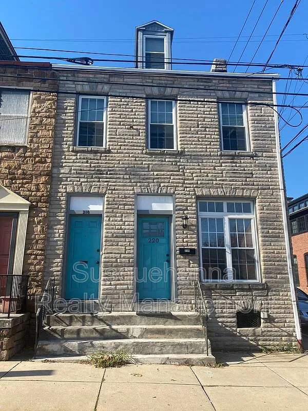 2 bed, $1,495 — Photo 1