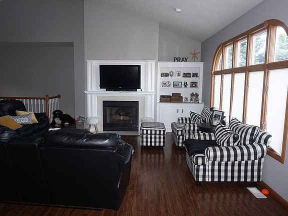 4th image of 3604 Elk Ct