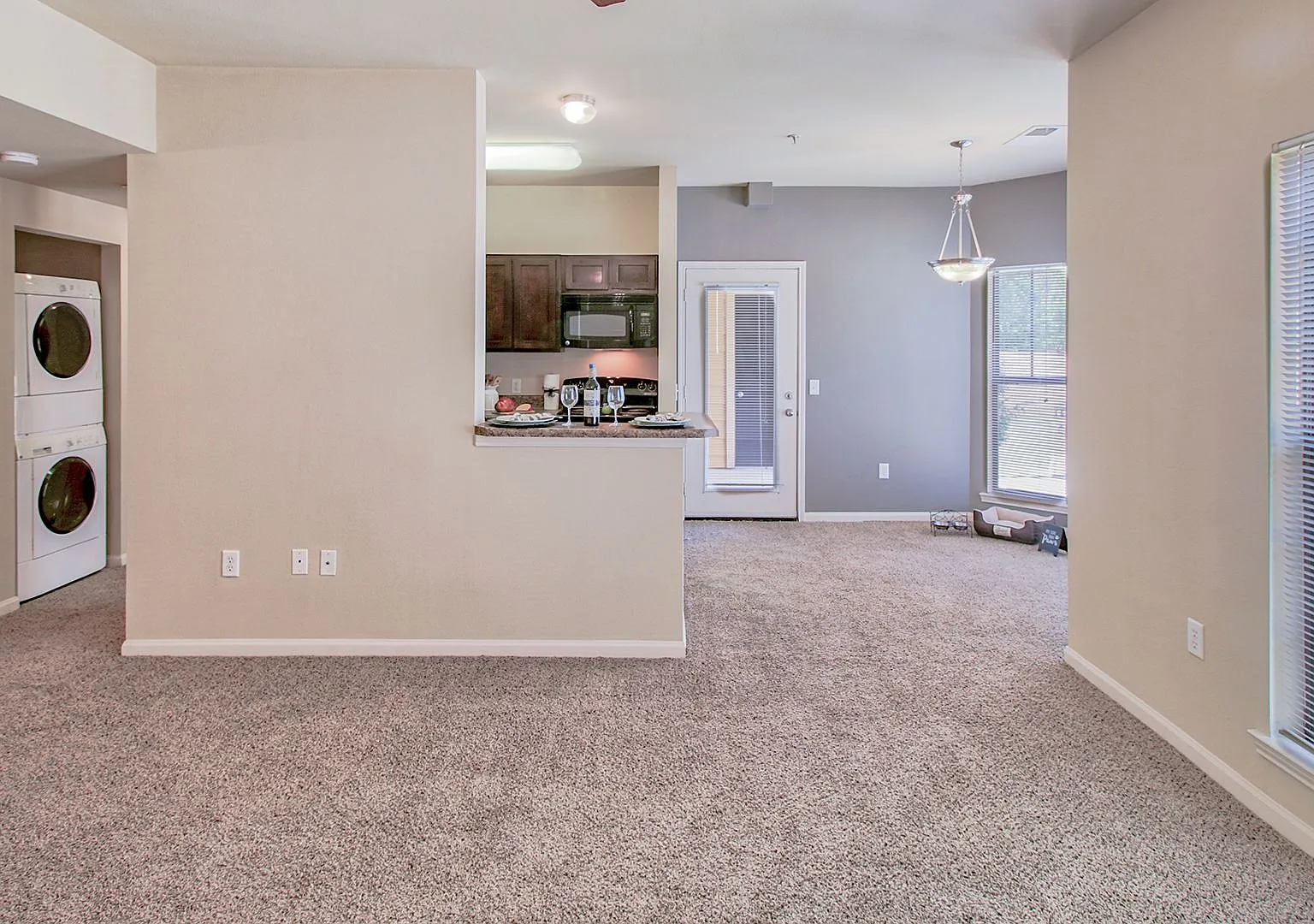 Vista Ridge Apartments — Photo 4
