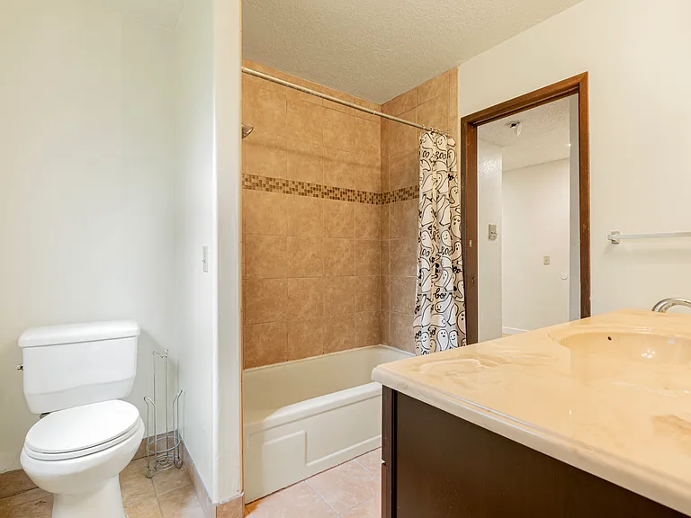 530 Mill Ave S #1 & 2 — Photo 29