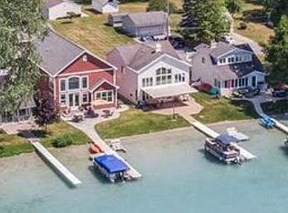 471 Paradise Ln, Horton, MI 49246
