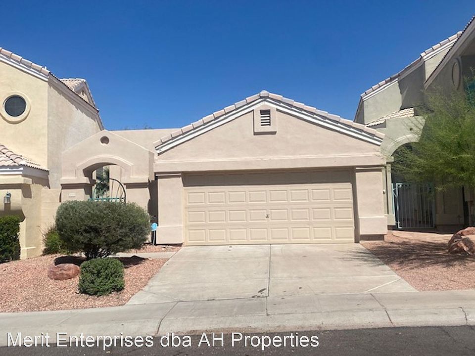 1st image of 1132 E Silverwood Dr