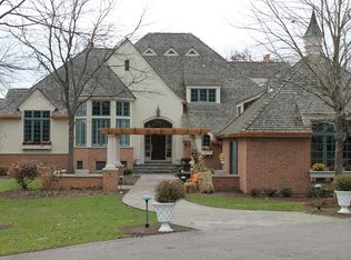 1530 Stablewood Ln, Lake Forest, IL 60045