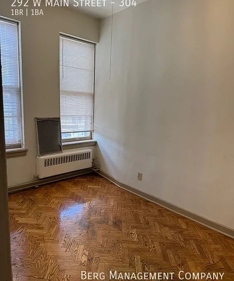 292 W Main St #304 — Photo 5