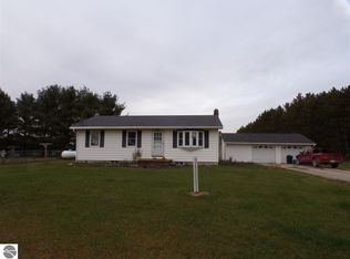 4270 Sylvan Rd, Evart, MI 49631