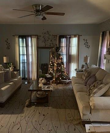 2nd image of 109 Parkside Ave