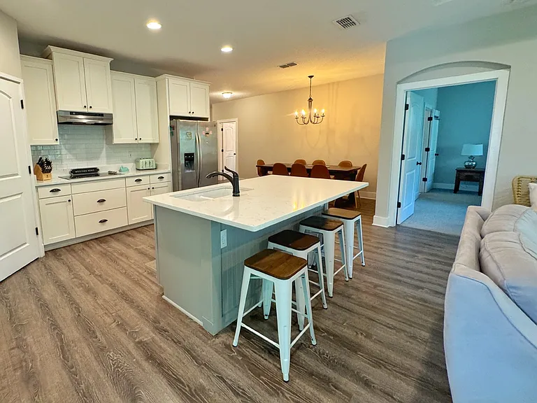 2523 Oleander St — Photo 14