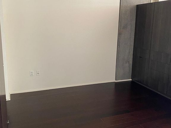 2nd image of 1100 S Hope St APT 414