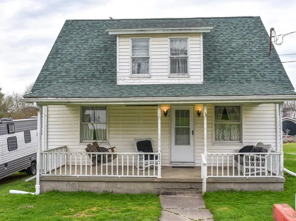 537 Meadow St, Worthington, PA 16262