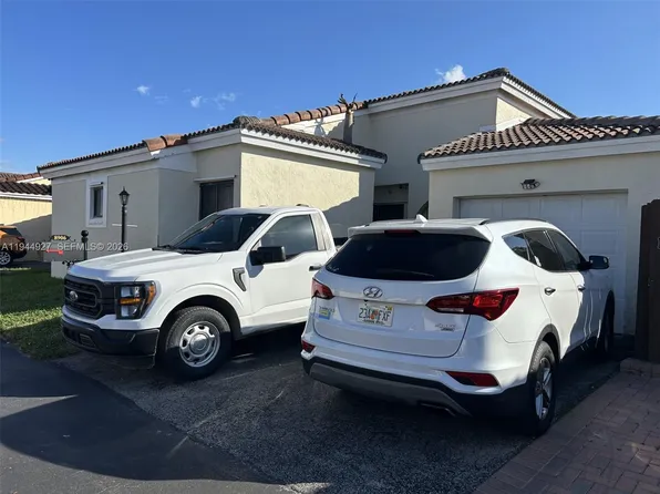 8906 SW 6th Ln, Miami, FL 33174