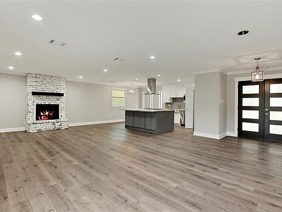 5th image of 202 Brandywyne Dr