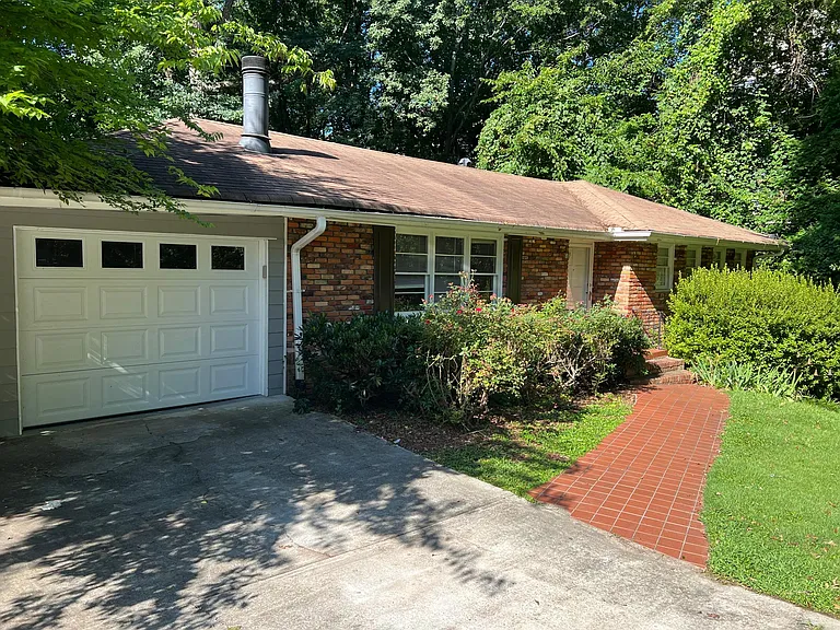 1937 Vance Dr — Photo 6