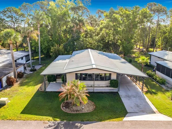 6561 Chinaberry Dr NE, Winter Haven, FL 33881