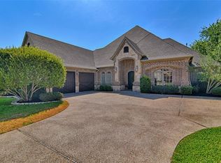 3302 Abbey Rd, Mansfield, TX 76063