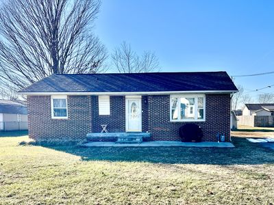 203 10th Ave N, Decherd, TN, 37324