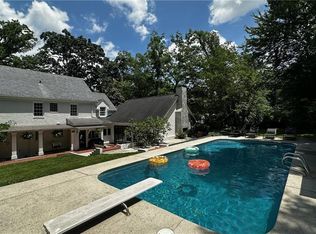 3306 Gaston Rd, Greensboro, NC 27407