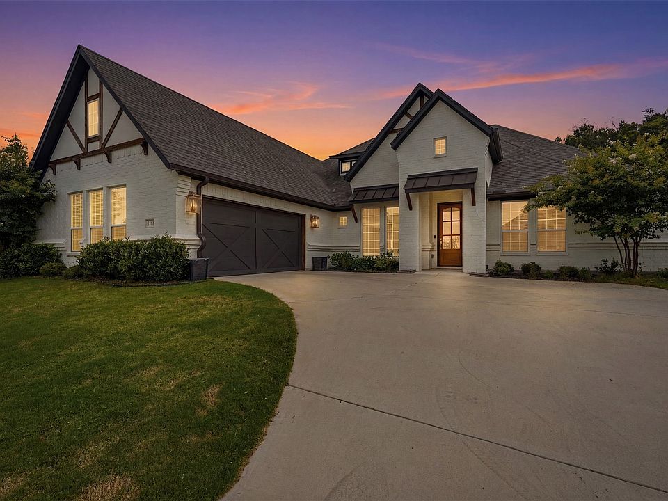 1st image of 1304 Crown Valley Dr