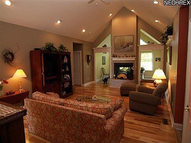 4th image of 7608 Tiber Ct