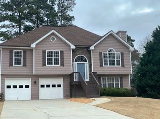 554 Ashton Manor Dr, Loganville, GA 30052