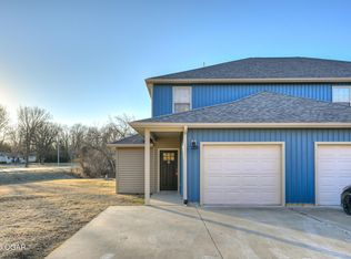 1280 S Willow Ln, Joplin, MO 64801