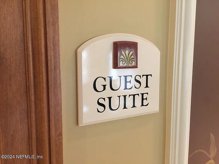 400 E Bay St #402 — Photo 18