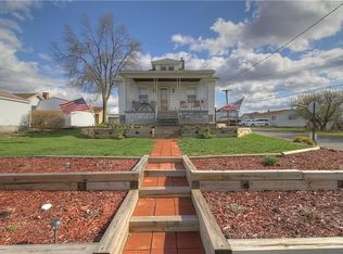 1907 7th St, Beaver Falls, PA 15010