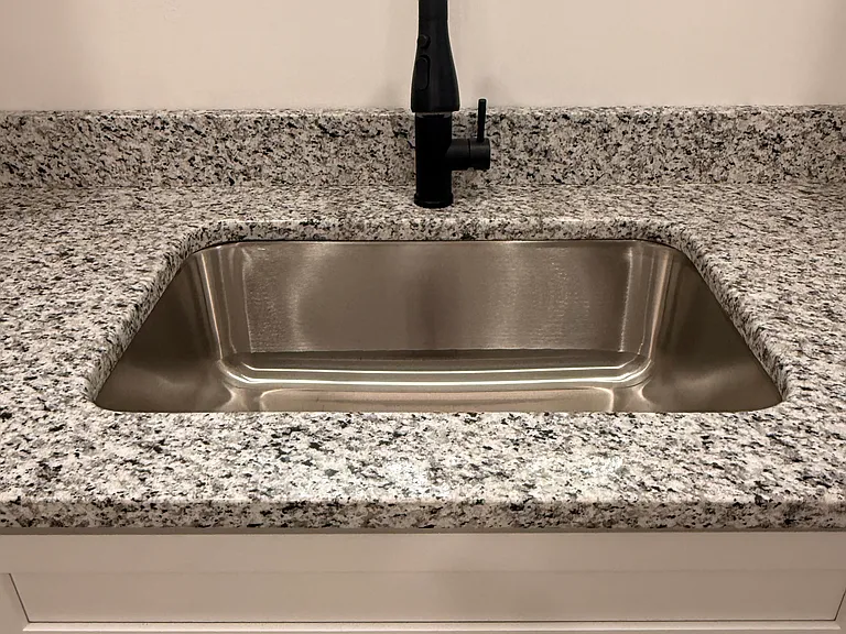 218 Suffolk Ave #218 — Photo 8