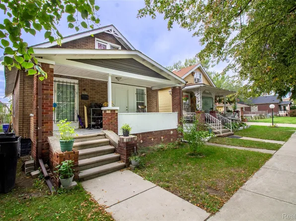9167 American St, Detroit, MI 48204