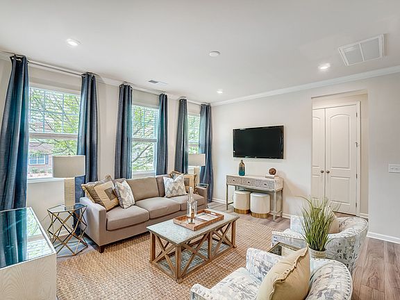 Photo representation of the Sycamore Model. Colors, finishes and options will vary.