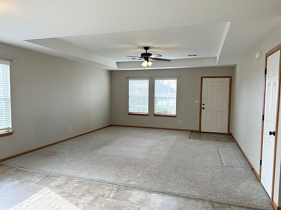 5th image of 148 SE Rock Garden Ln