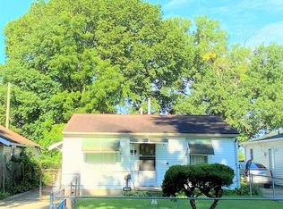 3005 S 12th St, Springfield, IL 62703