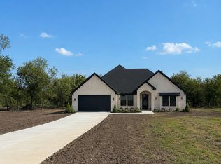 205 Cool Springs Cir, Corsicana, TX 75110